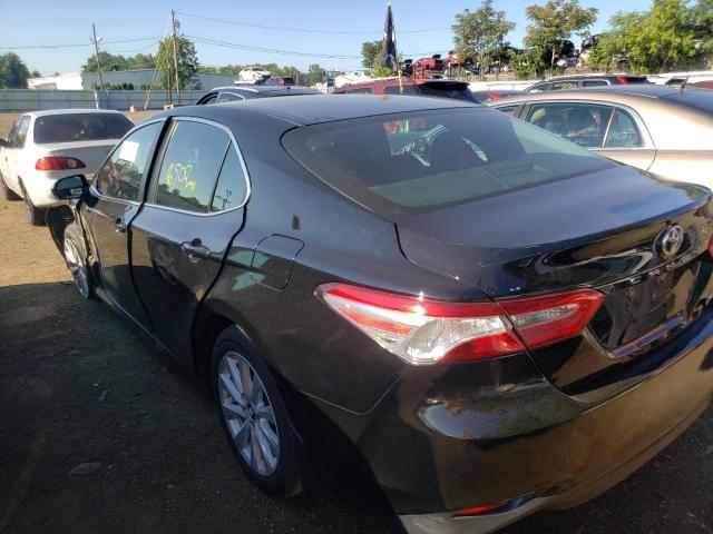 Photo 2 VIN: 4T1B11HKXJU151788 - TOYOTA CAMRY L 