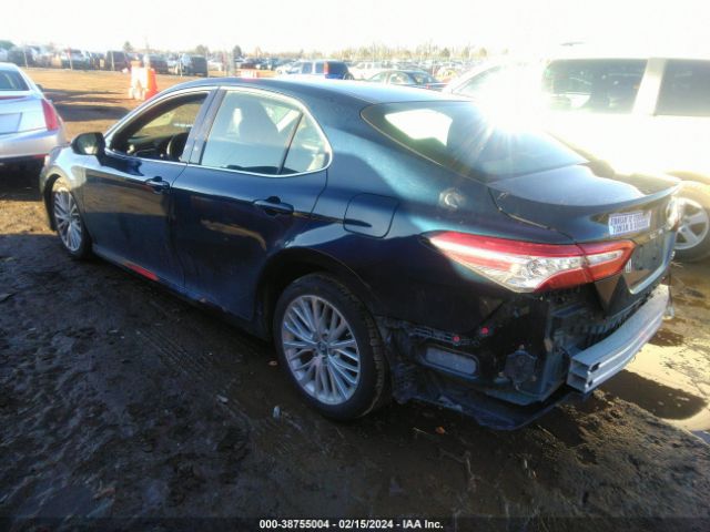 Photo 2 VIN: 4T1B11HKXJU504501 - TOYOTA CAMRY 