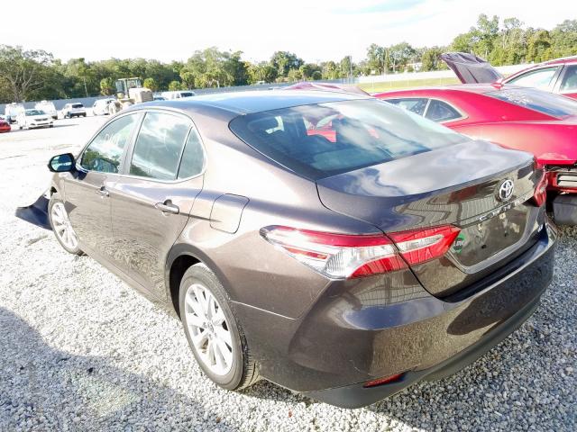 Photo 2 VIN: 4T1B11HKXJU514185 - TOYOTA CAMRY L 