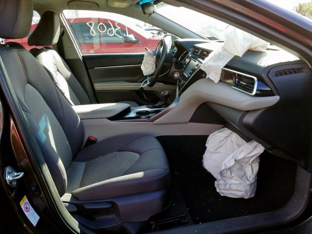 Photo 4 VIN: 4T1B11HKXJU514185 - TOYOTA CAMRY L 