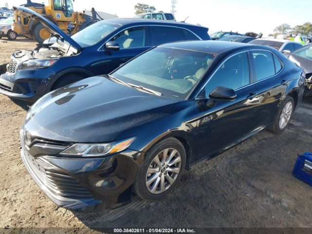 Photo 1 VIN: 4T1B11HKXJU519242 - TOYOTA CAMRY 