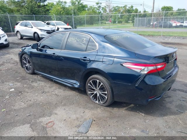 Photo 2 VIN: 4T1B11HKXJU529219 - TOYOTA CAMRY 