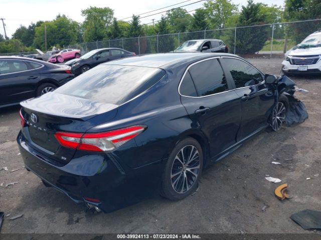 Photo 3 VIN: 4T1B11HKXJU529219 - TOYOTA CAMRY 