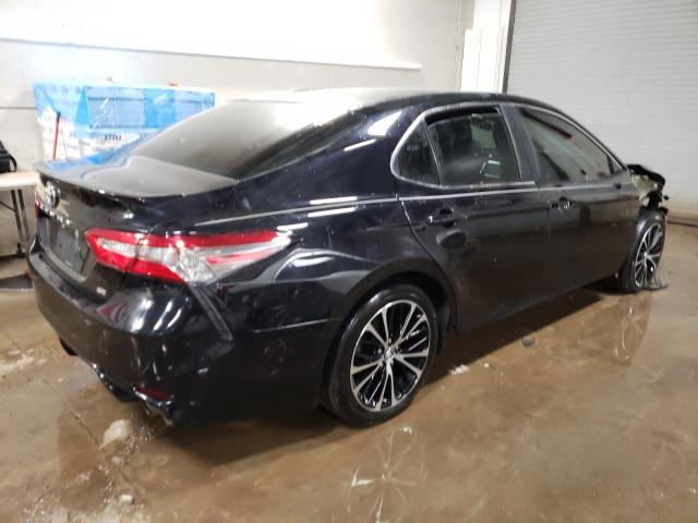 Photo 2 VIN: 4T1B11HKXJU559966 - TOYOTA CAMRY L 