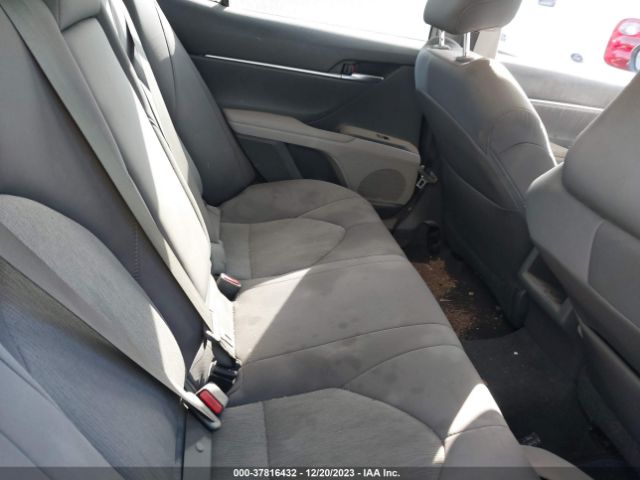 Photo 7 VIN: 4T1B11HKXJU563693 - TOYOTA CAMRY 