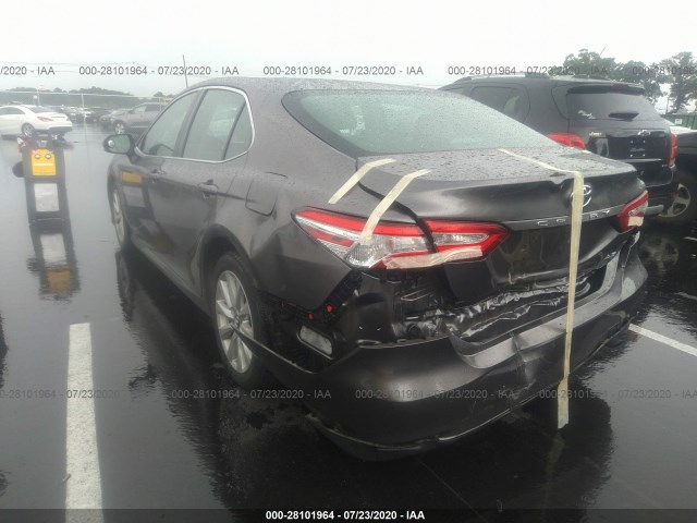 Photo 2 VIN: 4T1B11HKXJU573477 - TOYOTA CAMRY 