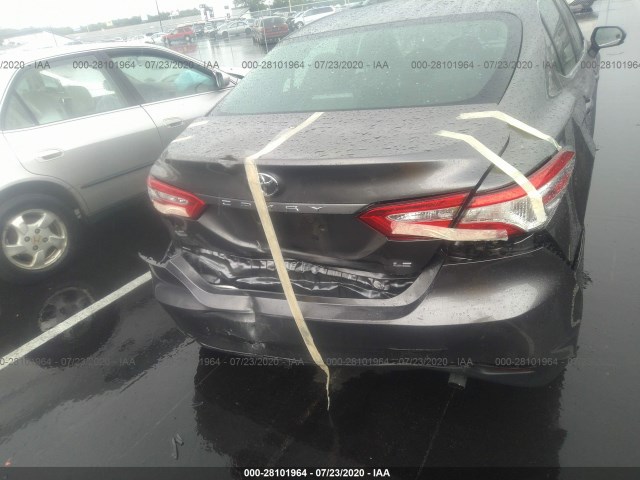 Photo 5 VIN: 4T1B11HKXJU573477 - TOYOTA CAMRY 