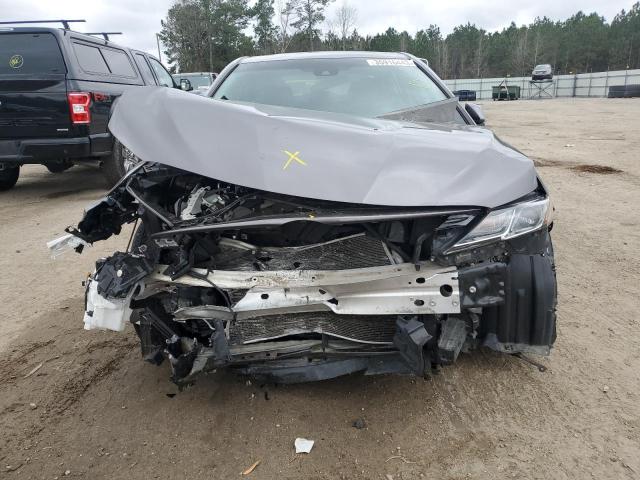 Photo 10 VIN: 4T1B11HKXJU583653 - TOYOTA CAMRY L 