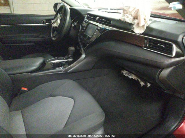 Photo 4 VIN: 4T1B11HKXJU587752 - TOYOTA CAMRY 