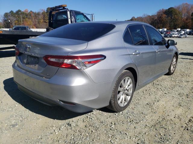 Photo 3 VIN: 4T1B11HKXJU587945 - TOYOTA CAMRY L 