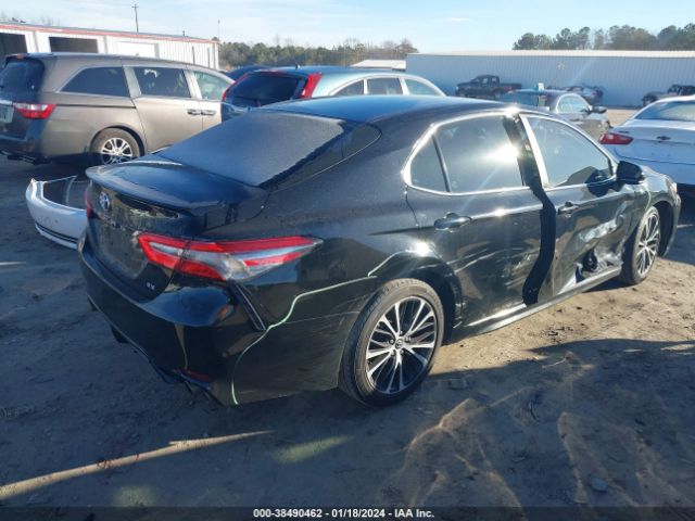 Photo 3 VIN: 4T1B11HKXJU592790 - TOYOTA CAMRY 