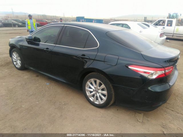 Photo 2 VIN: 4T1B11HKXJU593289 - TOYOTA CAMRY 