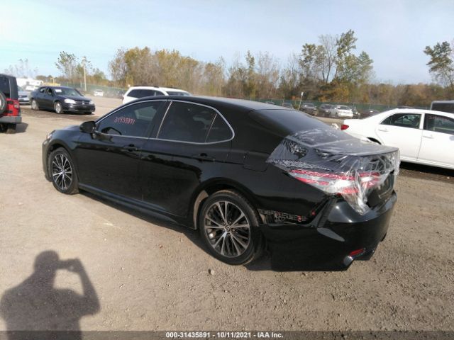 Photo 2 VIN: 4T1B11HKXJU594233 - TOYOTA CAMRY 