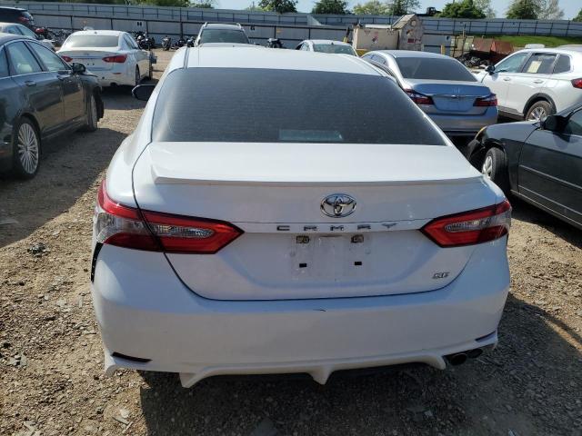 Photo 5 VIN: 4T1B11HKXJU596323 - TOYOTA CAMRY L 