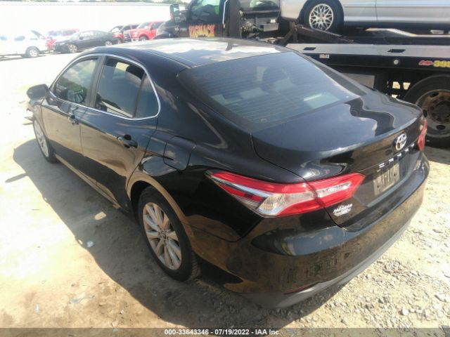 Photo 2 VIN: 4T1B11HKXJU598055 - TOYOTA CAMRY 