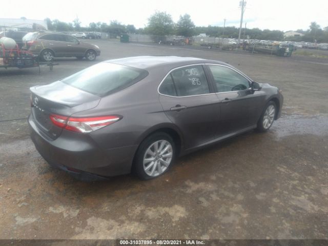 Photo 3 VIN: 4T1B11HKXJU599299 - TOYOTA CAMRY 