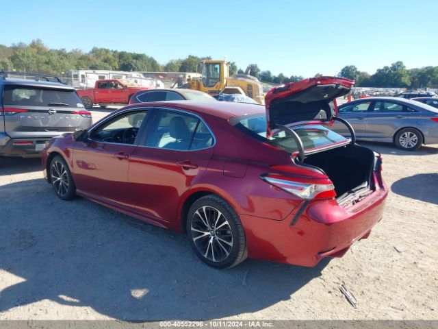 Photo 2 VIN: 4T1B11HKXJU599769 - TOYOTA CAMRY 