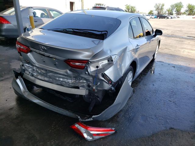 Photo 3 VIN: 4T1B11HKXJU604386 - TOYOTA CAMRY L 