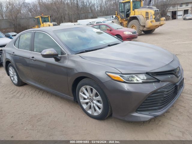 Photo 0 VIN: 4T1B11HKXJU608406 - TOYOTA CAMRY 