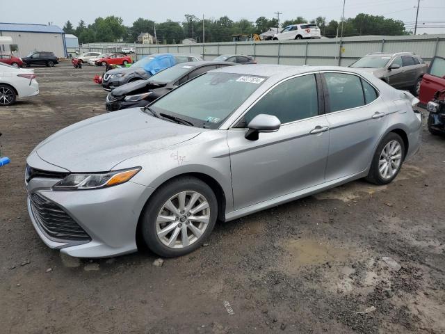 Photo 0 VIN: 4T1B11HKXJU609958 - TOYOTA CAMRY L 