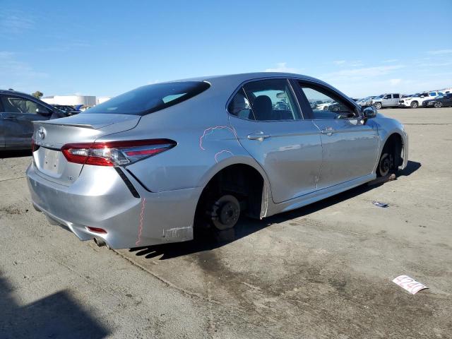 Photo 2 VIN: 4T1B11HKXJU614173 - TOYOTA CAMRY L 