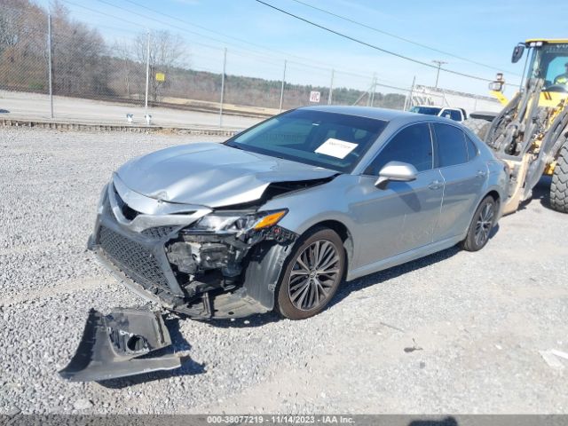 Photo 1 VIN: 4T1B11HKXJU635461 - TOYOTA CAMRY 