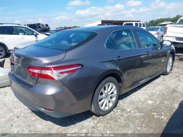 Photo 3 VIN: 4T1B11HKXJU638408 - TOYOTA CAMRY 