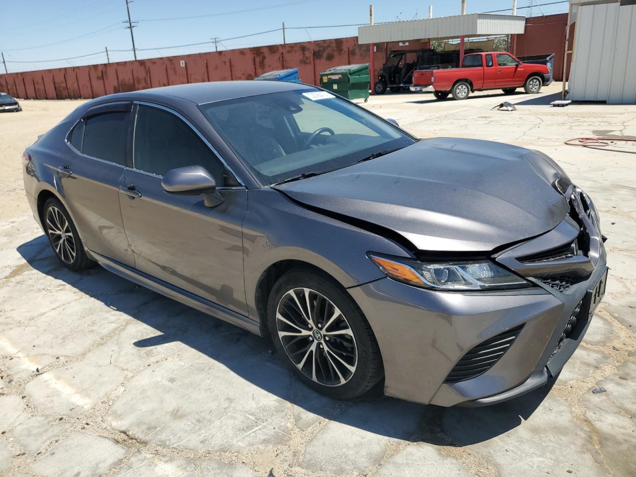 Photo 3 VIN: 4T1B11HKXJU640014 - TOYOTA CAMRY 