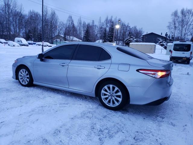 Photo 1 VIN: 4T1B11HKXJU642118 - TOYOTA CAMRY 