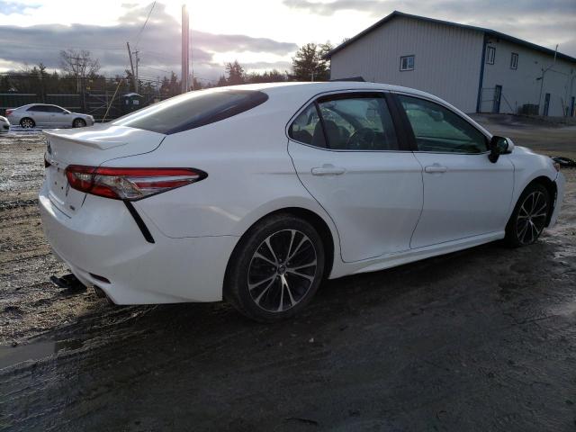 Photo 2 VIN: 4T1B11HKXJU644614 - TOYOTA CAMRY L 