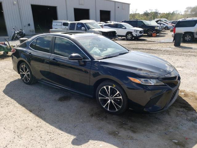 Photo 3 VIN: 4T1B11HKXJU645598 - TOYOTA CAMRY L 