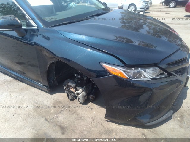 Photo 5 VIN: 4T1B11HKXJU645990 - TOYOTA CAMRY 