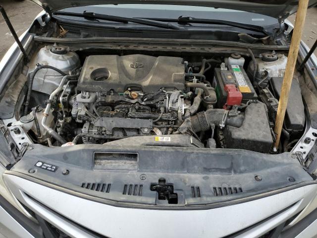 Photo 10 VIN: 4T1B11HKXJU646086 - TOYOTA CAMRY L 