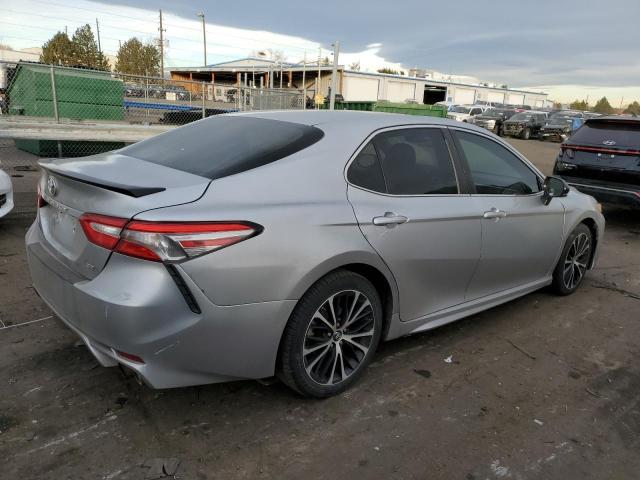 Photo 2 VIN: 4T1B11HKXJU646086 - TOYOTA CAMRY L 