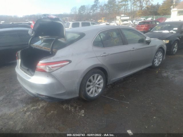 Photo 3 VIN: 4T1B11HKXJU653815 - TOYOTA CAMRY 