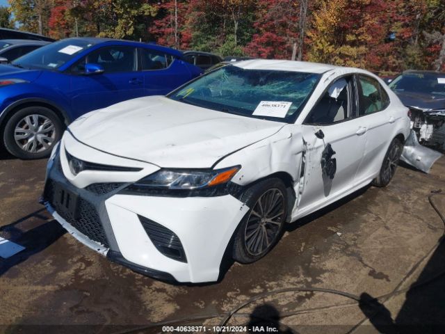 Photo 1 VIN: 4T1B11HKXJU660831 - TOYOTA CAMRY 