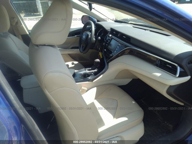 Photo 4 VIN: 4T1B11HKXJU662806 - TOYOTA CAMRY 