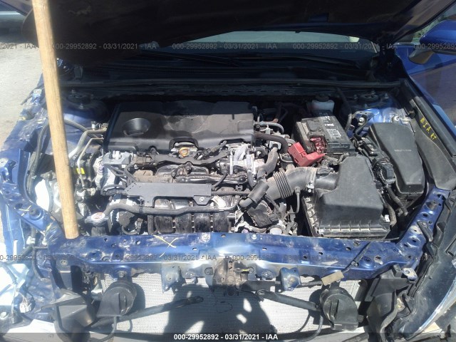 Photo 9 VIN: 4T1B11HKXJU662806 - TOYOTA CAMRY 