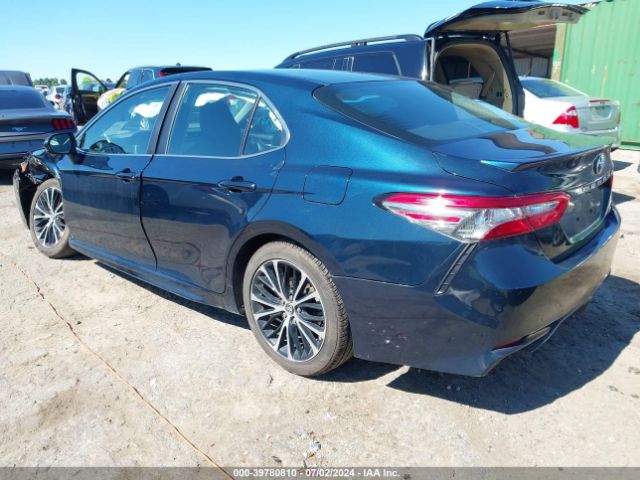 Photo 2 VIN: 4T1B11HKXJU665592 - TOYOTA CAMRY 