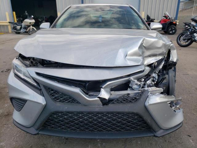 Photo 4 VIN: 4T1B11HKXJU668797 - TOYOTA CAMRY 