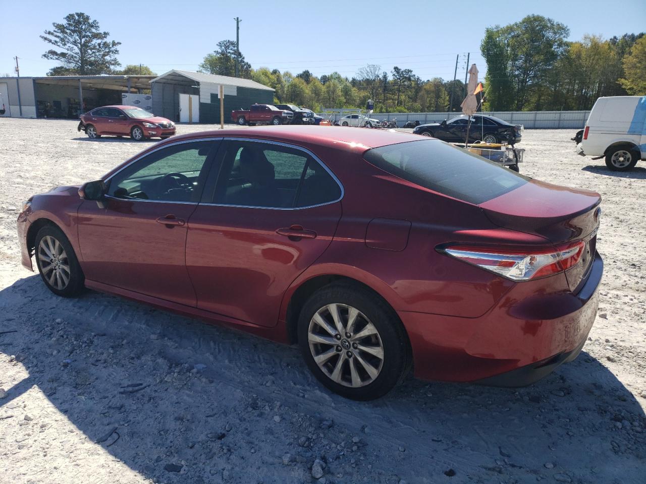 Photo 1 VIN: 4T1B11HKXJU676480 - TOYOTA CAMRY 