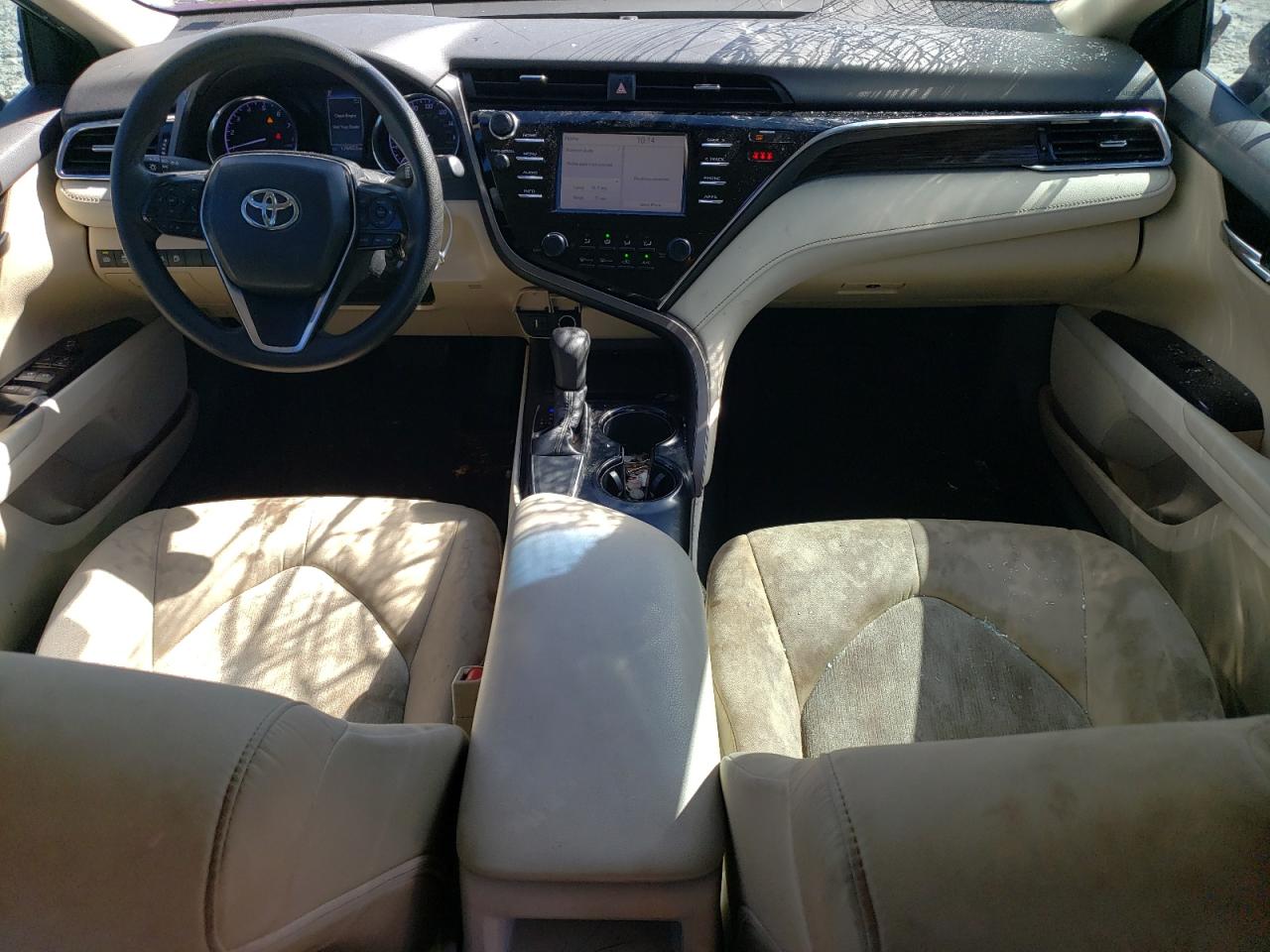 Photo 7 VIN: 4T1B11HKXJU676480 - TOYOTA CAMRY 