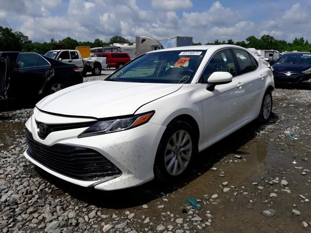 Photo 1 VIN: 4T1B11HKXJU677192 - TOYOTA CAMRY L 