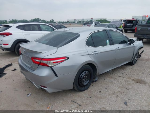 Photo 3 VIN: 4T1B11HKXKU163263 - TOYOTA CAMRY 