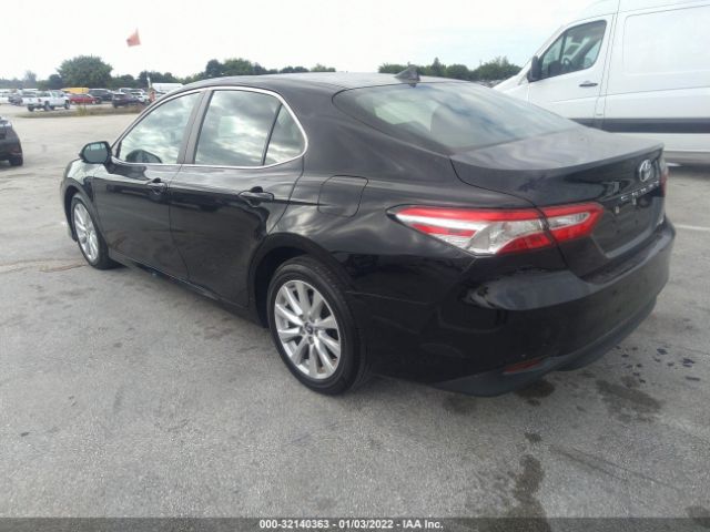 Photo 2 VIN: 4T1B11HKXKU164896 - TOYOTA CAMRY 