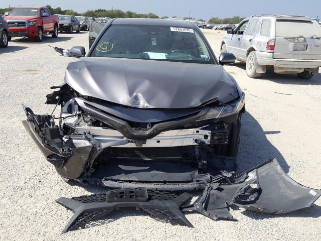 Photo 8 VIN: 4T1B11HKXKU174912 - TOYOTA CAMRY L 