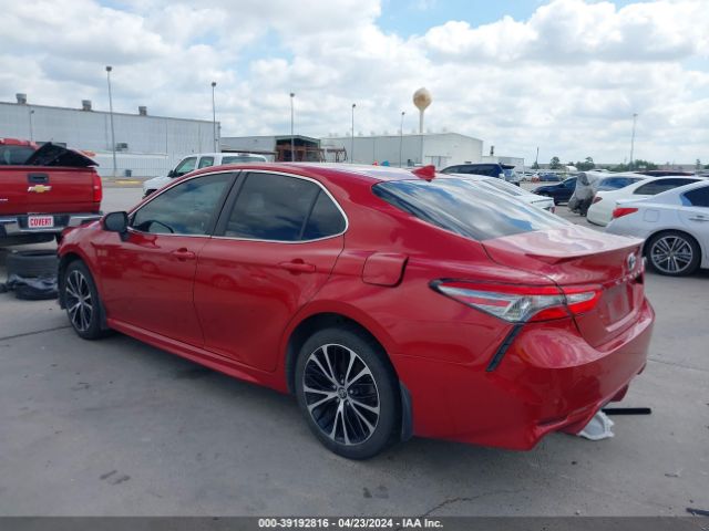 Photo 2 VIN: 4T1B11HKXKU178040 - TOYOTA CAMRY 