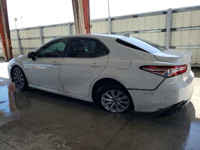 Photo 1 VIN: 4T1B11HKXKU179320 - TOYOTA CAMRY L 