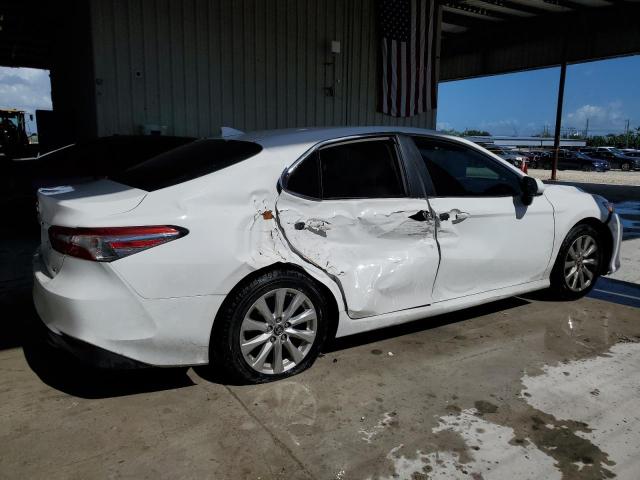 Photo 2 VIN: 4T1B11HKXKU179320 - TOYOTA CAMRY L 