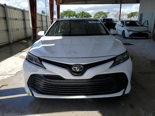 Photo 4 VIN: 4T1B11HKXKU179320 - TOYOTA CAMRY L 